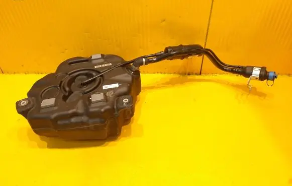 BMW 7 G11 G12 AdBlue liquid reservoir 7378033