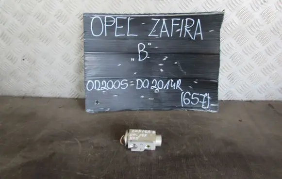 Opel Zafira B Air conditioning (A/C) expansion valve 7011211