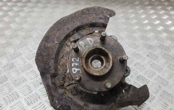 Mazda 3 I Front wheel hub 9N619K170