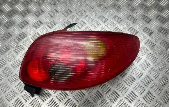 Peugeot 206 Rear/tail lights 2531 2363