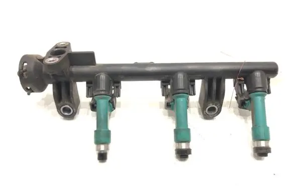 Toyota Yaris Fuel main line pipe