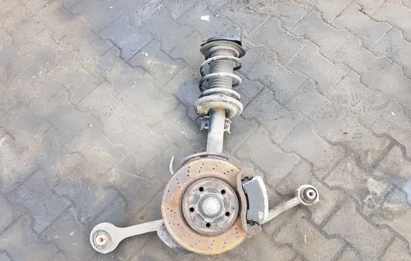 Mercedes-Benz C W204 Front wheel hub spindle knuckle 