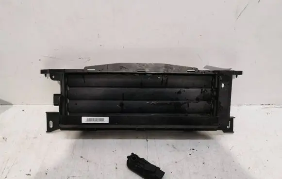 Volkswagen Amarok Intercooler air channel guide N1WB8C333CA