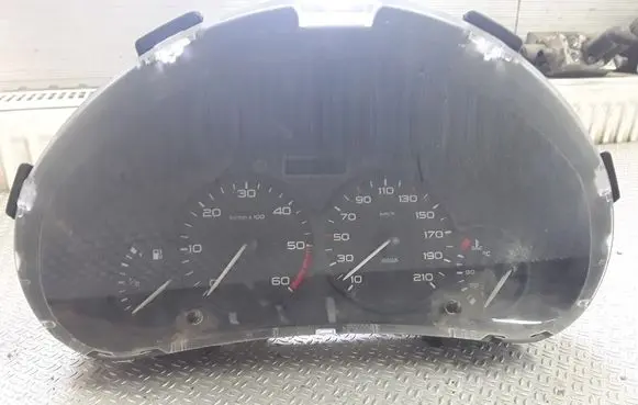 Peugeot 206 Speedometer (instrument cluster) 9656696080