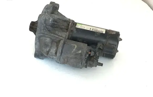 Peugeot 406 Starter motor D6RA661
