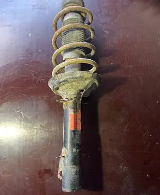 Volkswagen Golf IV Front shock absorber/damper