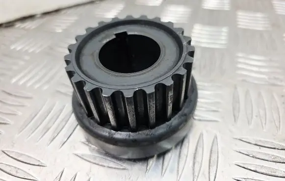 Opel Astra H Crankshaft gear 