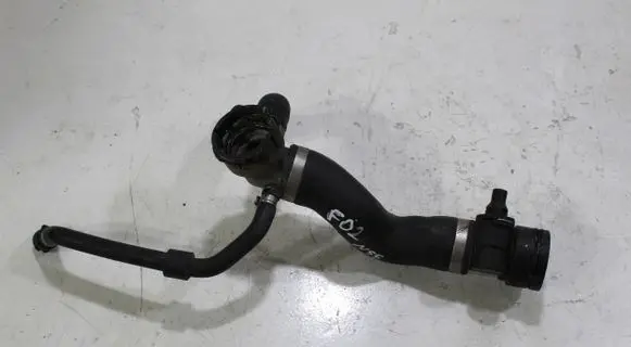 BMW 7 F01 F02 F03 F04 Engine coolant pipe/hose