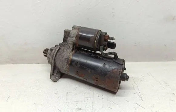 Volkswagen Sharan Starter motor 02M911023A 001130201