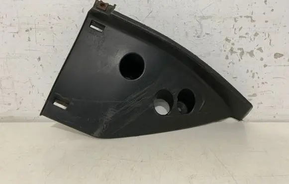 Mercedes-Benz X-class W470 Front bumper mounting bracket 960124JA0A