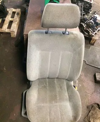 Volkswagen PASSAT B4 Front passenger seat 