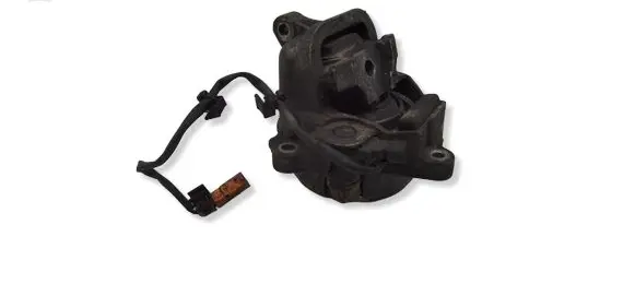 Audi A8 S8 D4 4H Engine mount bracket 4H0199381