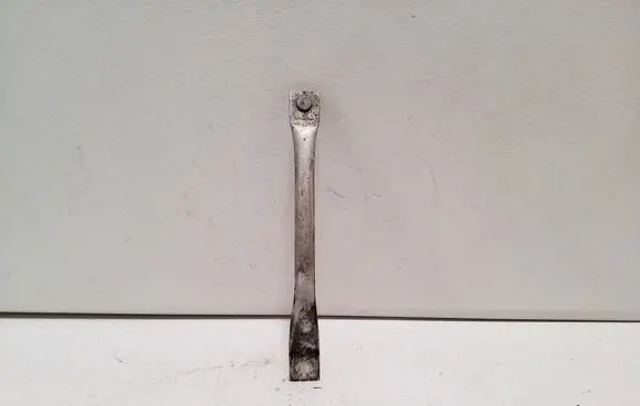Radiator support slam panel bracket