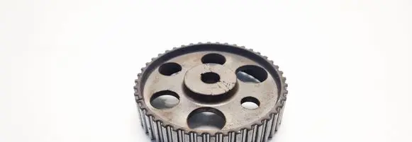 Volkswagen PASSAT B3 Fuel pump gear (pulley) 068130111B