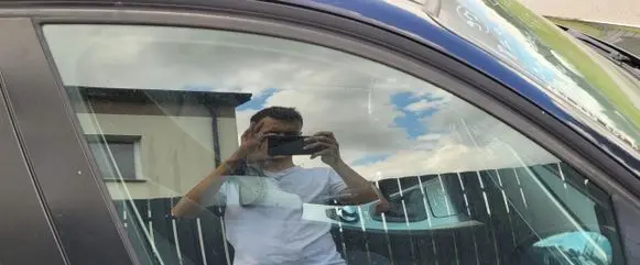 BMW 3 E90 E91 Sliding door window/glass 