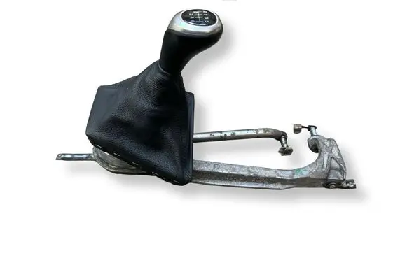 BMW 5 F10 F11 Gear shifter/selector 7592422