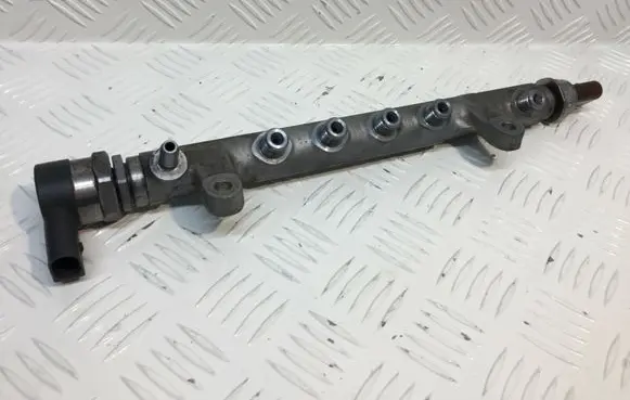 Audi A6 S6 C6 4F Fuel main line pipe 057130764H