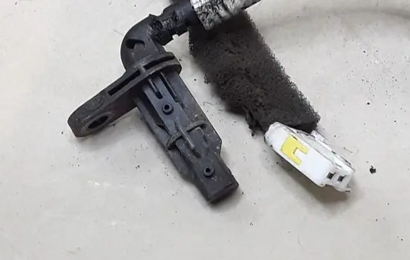 ABS rear brake sensor