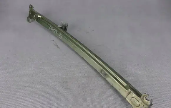 Mercedes-Benz C W202 Front door windshield rail 