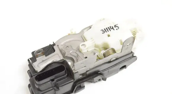Mercedes-Benz GLA W156 X156 Coupe door lock (next to the handle) 31301425