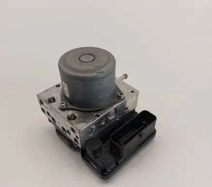Nissan Leaf II (ZE1) ABS Pump 476605SH50
