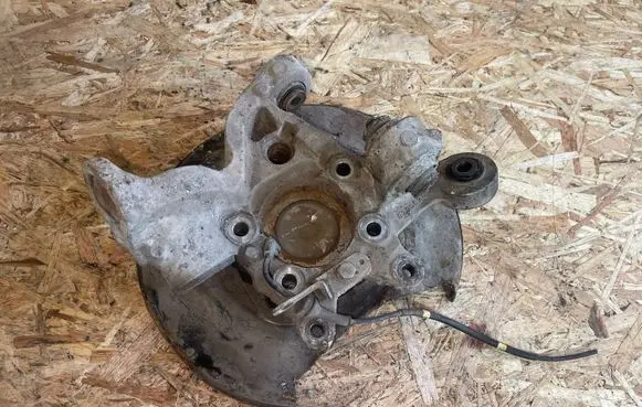 Volvo S60 Rear wheel hub 9200624