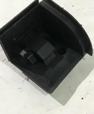 BMW 5 E60 E61 Parcel shelf load cover mount bracket 9928000087 Z430 00987