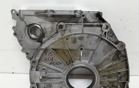 BMW X5 F15 Timing chain cover 7812996 781299602 1114781299602