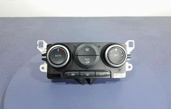 Mazda CX-7 Climate control unit EH64K1900