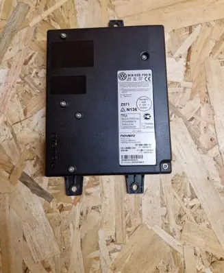 Volkswagen PASSAT B7 Bluetooth control unit module 3C8035730B 7847AH