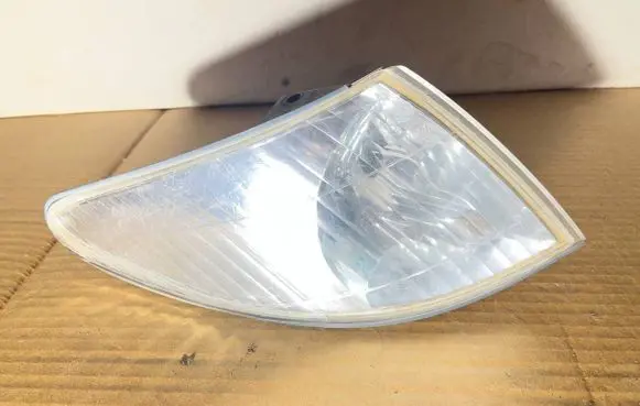 Mazda Premacy Front indicator light 94404