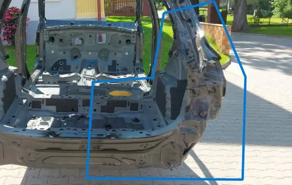 Rear quarter panel