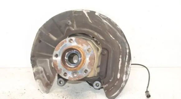 BMW X4 F26 Front wheel hub 6855953