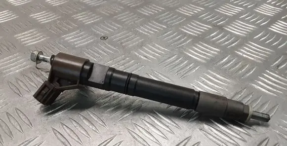 Toyota Land Cruiser (J150) Fuel injector 2367011010