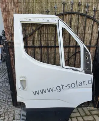 Iveco Daily 6th gen Front door