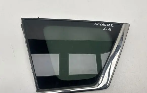 Mitsubishi Outlander Rear windscreen/windshield window 43R006723 DOT24M101AS3