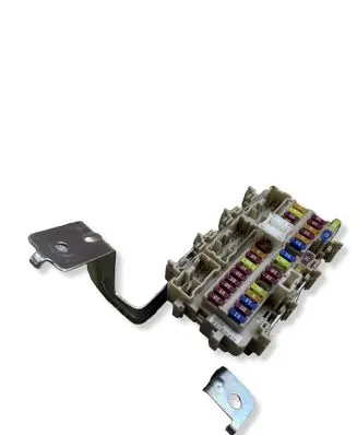 Nissan Navara D23 Fuse module 4KJ0A C30670