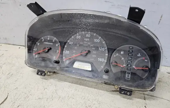 Honda Accord Speedometer (instrument cluster) F8FF10A855A