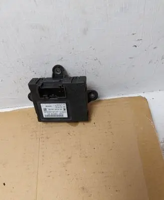 Volvo S80 Door control unit/module 7G9T14B534BE 0507918400