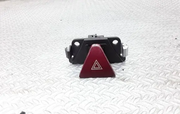 Peugeot 307 Hazard light switch