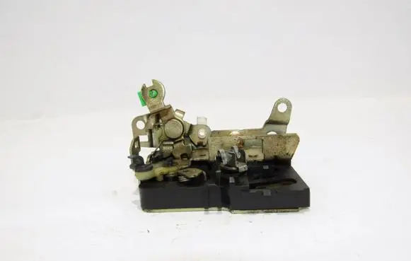 Opel Movano A Front door lock