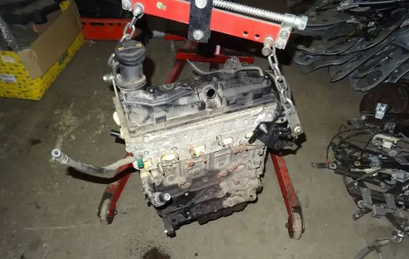 Volkswagen Transporter - Caravelle T5 Engine CAAC