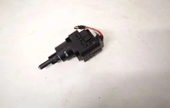 Volkswagen Golf Plus Brake pedal sensor switch