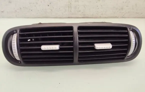 Porsche Cayenne (9PA) Dash center air vent grill 7L581972A