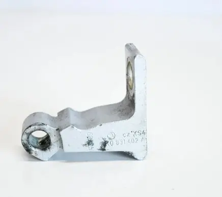 Skoda Yeti (5L) Rear door upper hinge 8K0881402A