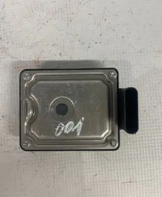 Audi Q3 F3 Distronic sensor radar 2Q0907561R 2Q0907572D