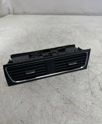 Audi A5 8T 8F Dash center air vent grill 8T2820951