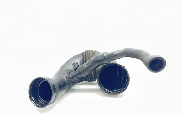 Mercedes-Benz E W211 Turbo air intake inlet pipe/hose A6460940297
