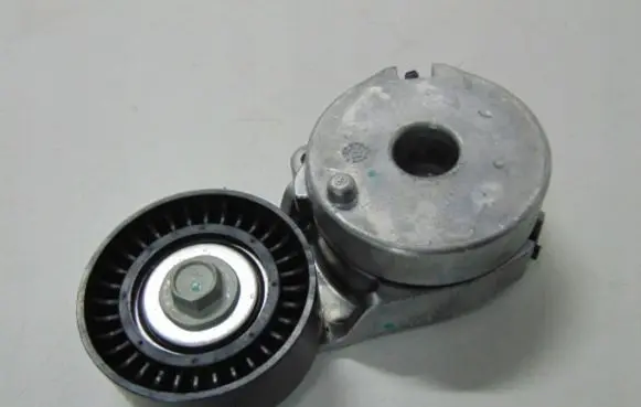 Renault Megane IV Timing belt tensioner 