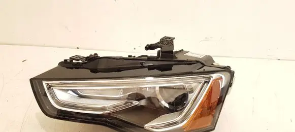 Audi A5 8T 8F Headlight/headlamp